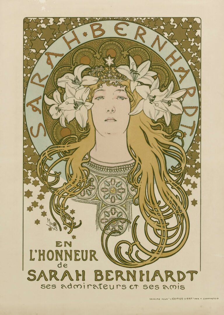 Alphonse Mucha’s 1896 lithograph “En l’honneur de Sarah Bernhardt” depicting a profile bust of Sarah Bernhardt framed by a decorative circular halo and crowned with lilies, with stylized stars and hand-drawn lettering.