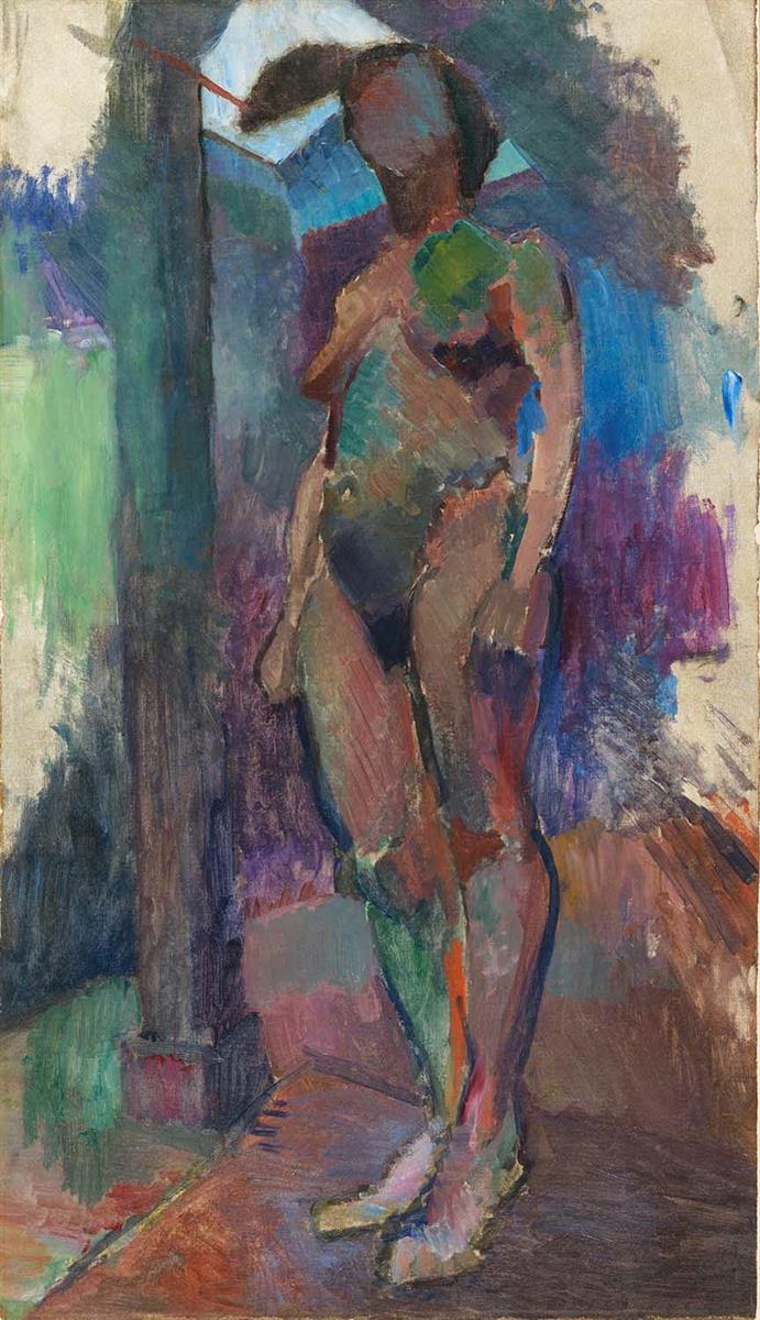 Standing studio nude on a platform beside a vertical post, the figure modeled with interlocking patches of olive, ochre, teal, blue, and rose; head simplified into a dark, swept shape; background flattened into violet and teal fields with a slanting floor, emphasizing color over detailed outline.