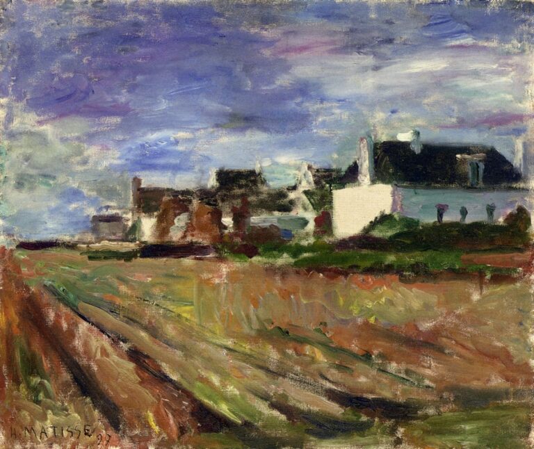 A low band of Breton farmhouses with dark roofs and bright gables sits across a high horizon beneath a breezy blue-lilac sky. In the foreground, long diagonal furrows of reddish earth and green grass sweep toward the village. Paint is applied in loose, textured strokes; whites are varied; the scene feels sunlit and wind-washed.