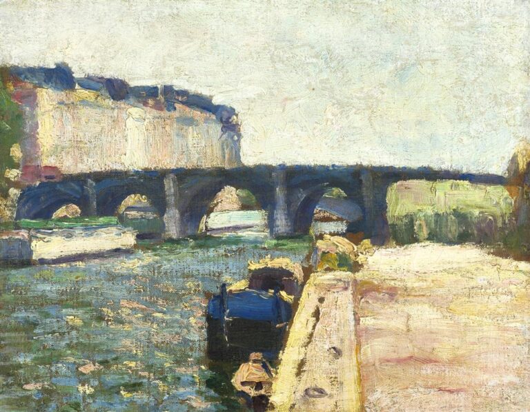 A multi-arched stone bridge crosses the Seine; barges move beneath it; a pale sunlit quay angles in from the right; the left bank rises in ochre buildings; the river is painted with short green and blue strokes and the sky is a textured, milky white.