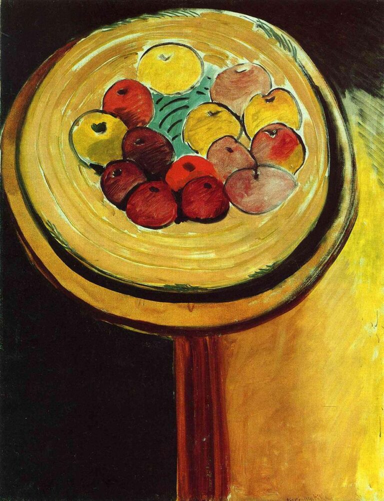 Top-down view of a round tabletop with a shallow dish filled with red, yellow, and pink apples arranged in a ring; creamy ocher plate with turquoise center and bold dark rim; pedestal table stem descending below; left side black field and right side yellow field; expressive concentric brushstrokes typical of Matisse, 1916.