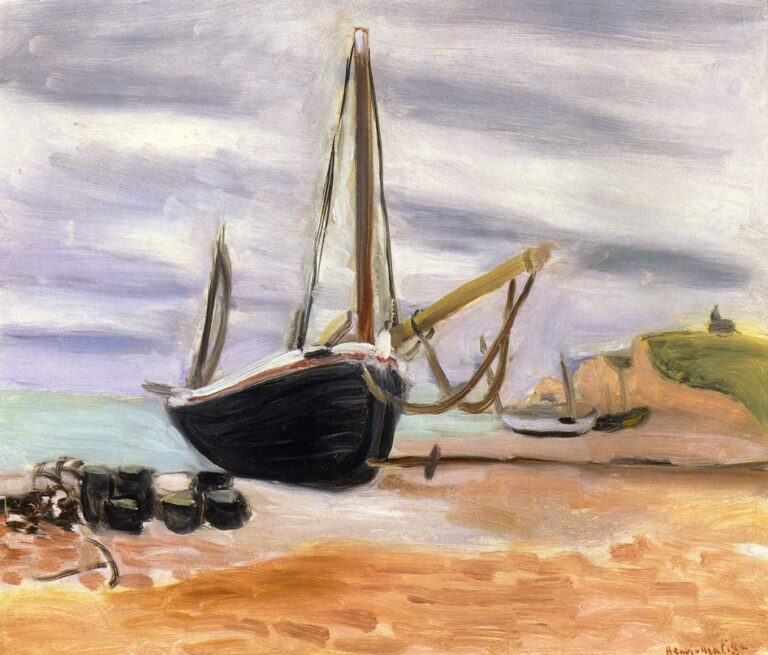 A beached dark-hulled fishing boat with a tall mast and diagonal boom sits on warm sand under a lavender-gray sky; smaller boats rest near a pale green sea, with a low headland and tiny chapel at right, painted by Henri Matisse in 1920.