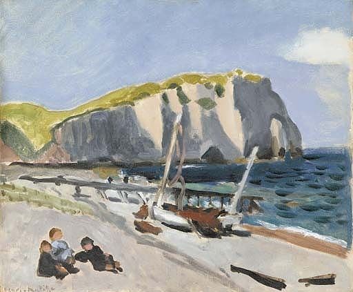 Coastal scene with chalk cliffs at Étretat under a pale blue sky; a few beached fishing boats and small figures rest on a sandy shore beside a blue-green sea, painted by Henri Matisse in 1920.
