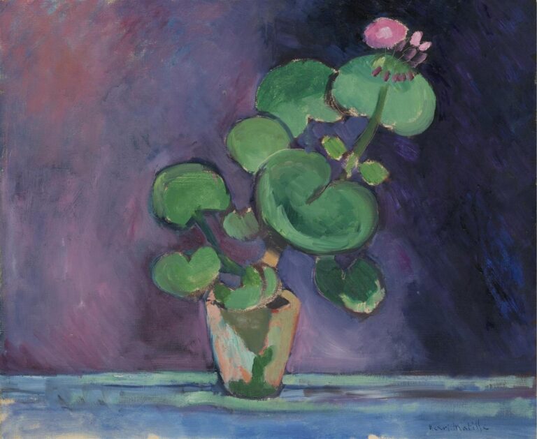 A small terracotta pot sits on a blue tabletop with a geranium rising in rounded green leaves and a tiny pink bloom, set against a broad violet-blue background rendered in visible brushstrokes, in Henri Matisse’s 1909 painting “Geranium.”