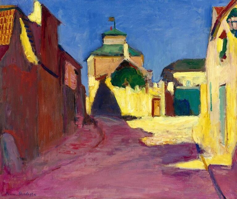 Sunlit street scene by Henri Matisse with cobalt blue sky, mauve-pink road, red-brown shadowed buildings at left, and bright yellow façades leading to a central gatehouse with green roof, painted in bold, flat color planes, 1904.