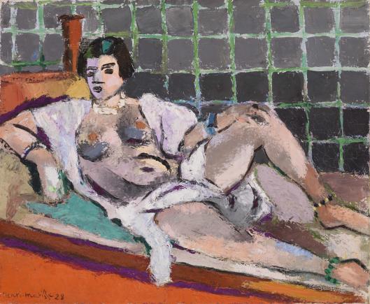 Nude woman reclining on a lilac sheet and turquoise cushion before a green-and-gray tiled wall; loose white robe, pearls, one knee bent and the other leg extended; orange floor band at bottom, small brown vase at left; rough, blocky brushwork; Henri Matisse, 1928.